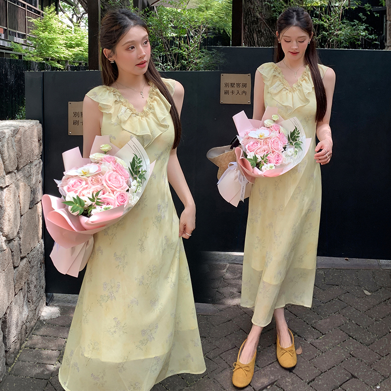 2026 Summer French Waist-Cinching Dress Women Slimming Midi Yellow-Green Floral Vacation Dress