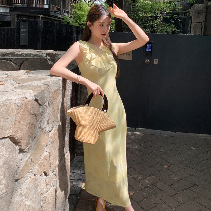 2026 Summer French Waist-Cinching Dress Women Slimming Midi Yellow-Green Floral Vacation Dress