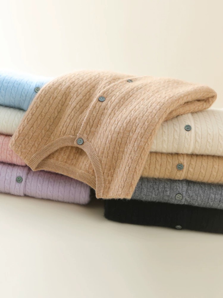 Women's Soft Round Neck Cable Knit Cardigan Solid Color Knitwear Spring Autumn Outerwear