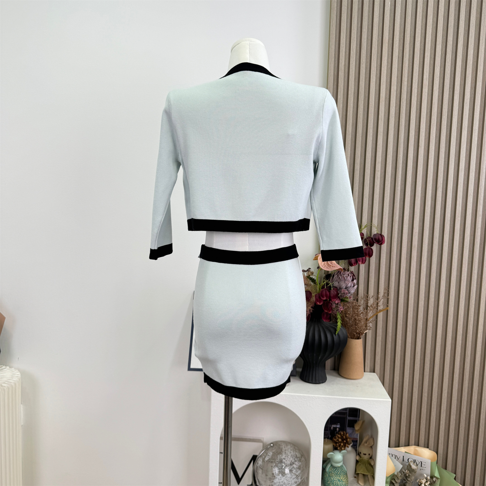 Custom Ruoyu Su Li Art Student Three-Piece Knit Set: Seven-Sleeve Cardigan, Camisole, and Skirt